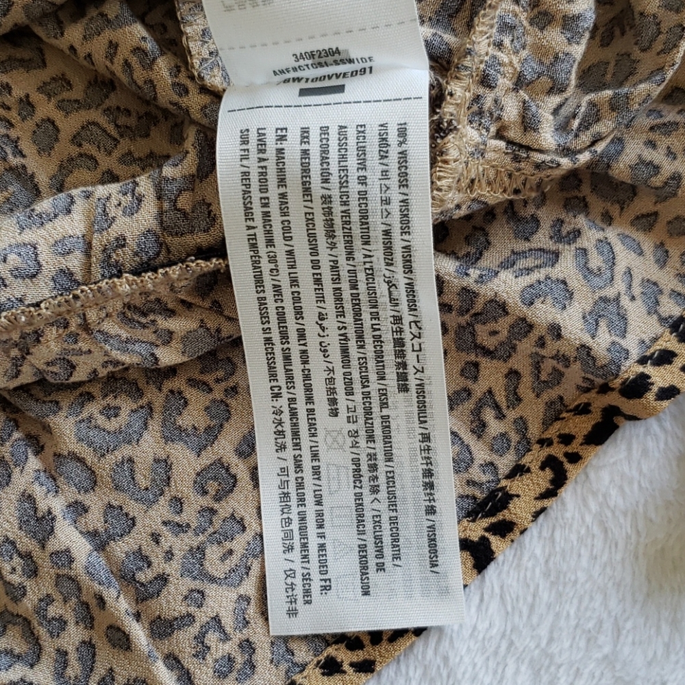 NWT Hollister Leopard Print Peplum Blouse - Picture 8 of 11
